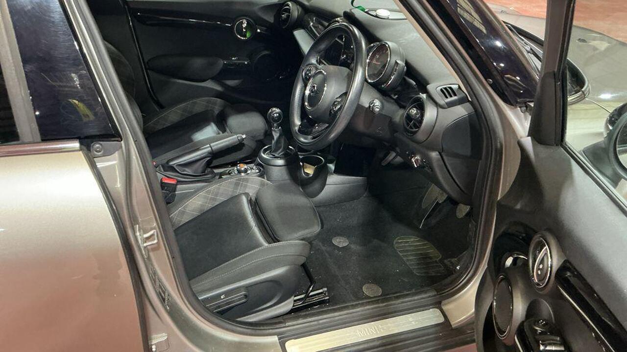 MINI Hatch — photo 9