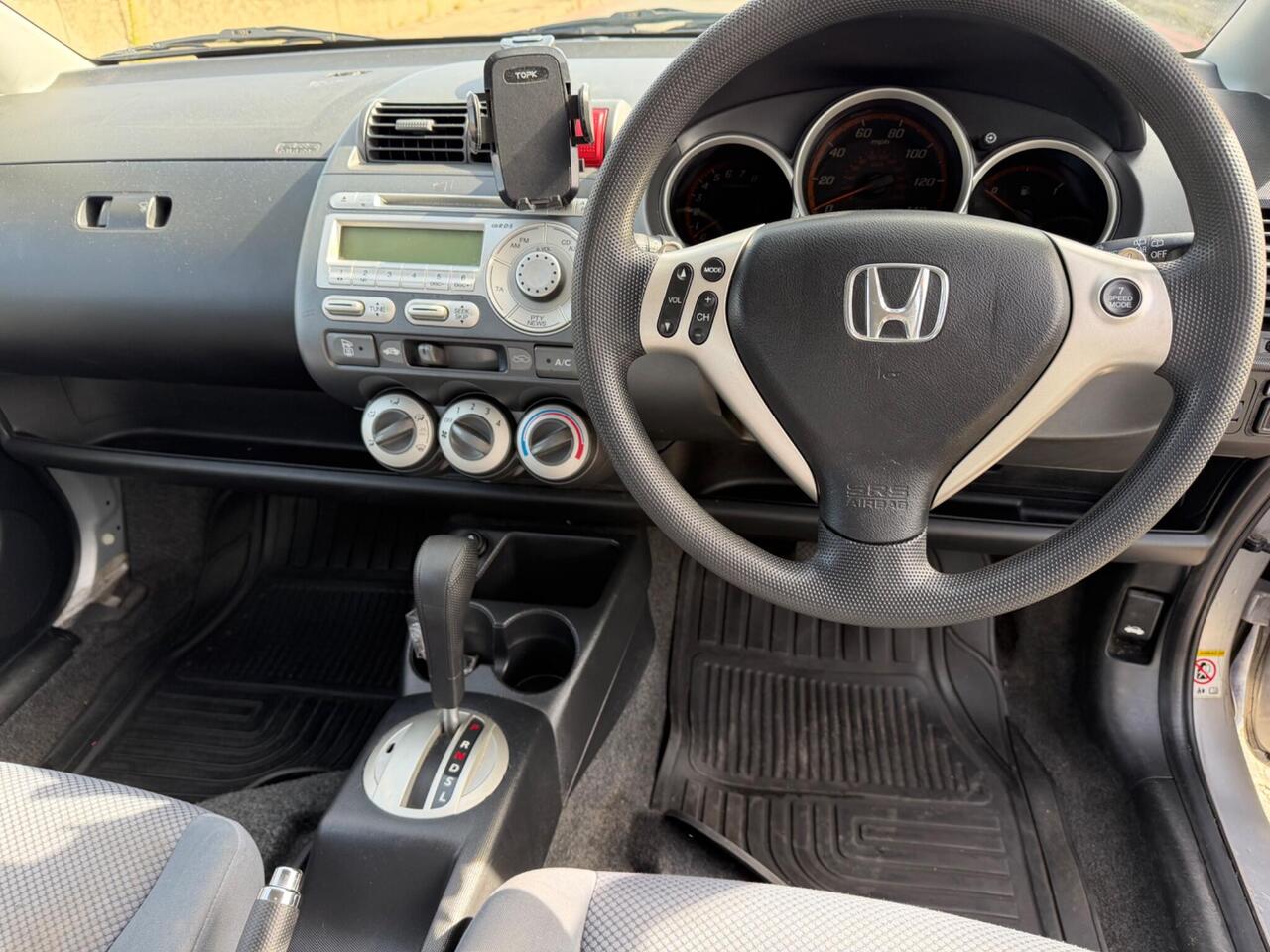 Honda Jazz — photo 17
