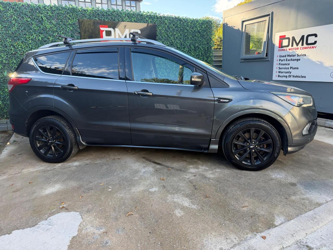 Ford Kuga — photo 31