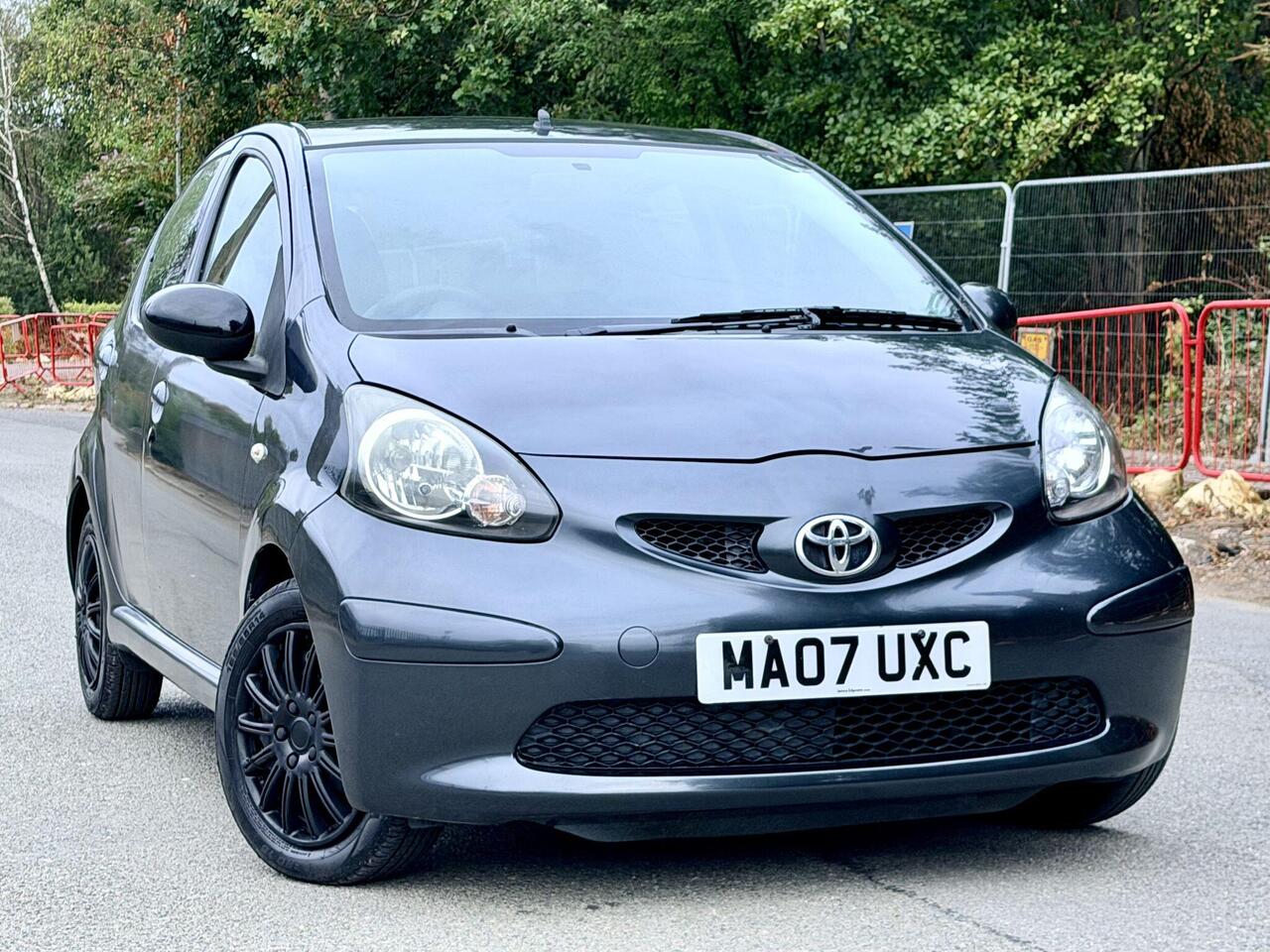 Toyota AYGO — photo 9