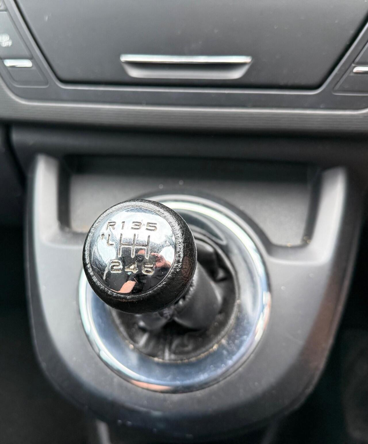 Citroen C4 Picasso — photo 39