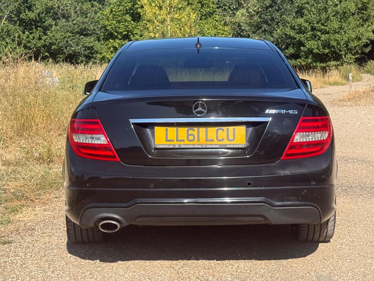 2011 Mercedes-Benz C Class 2.1 C220 CDI BlueEfficiency AMG Sport G-Tronic+ Euro 5 (s/s) 2dr, photo 4