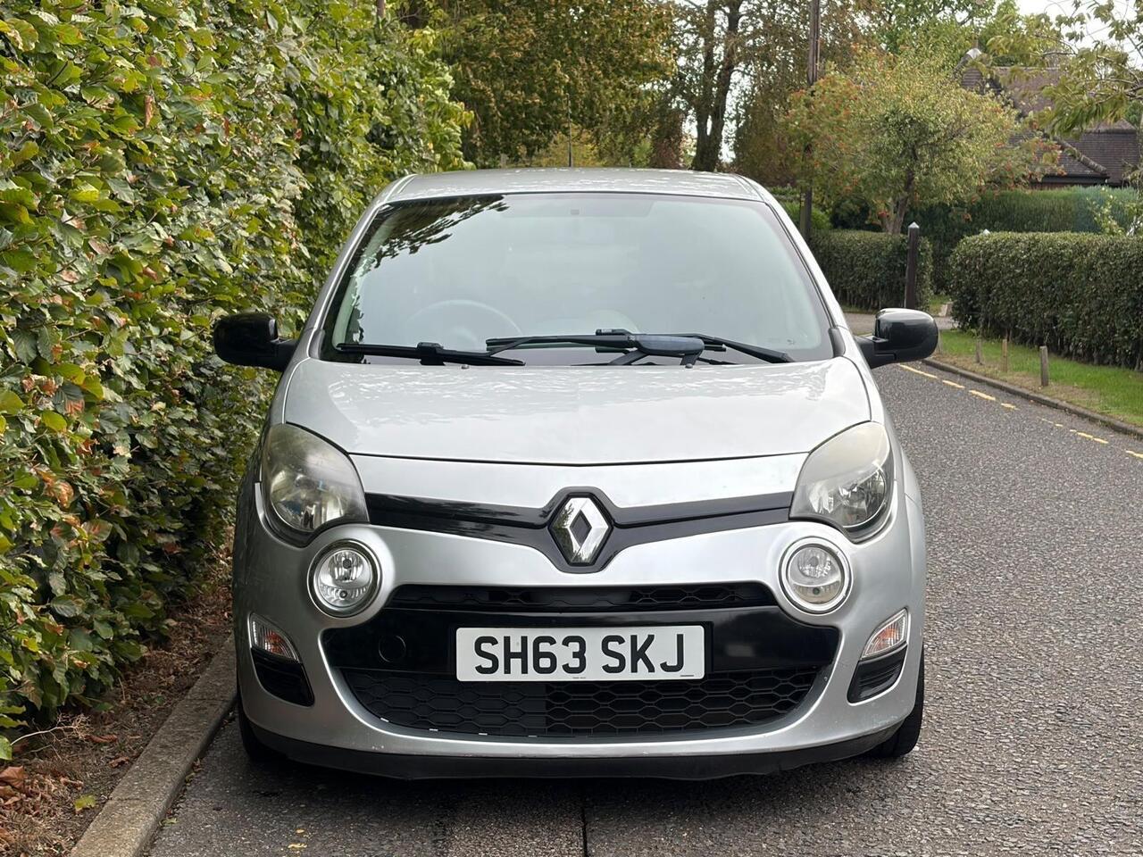 Renault Twingo — photo 17