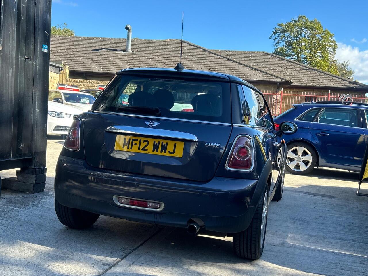 MINI Hatch — photo 16