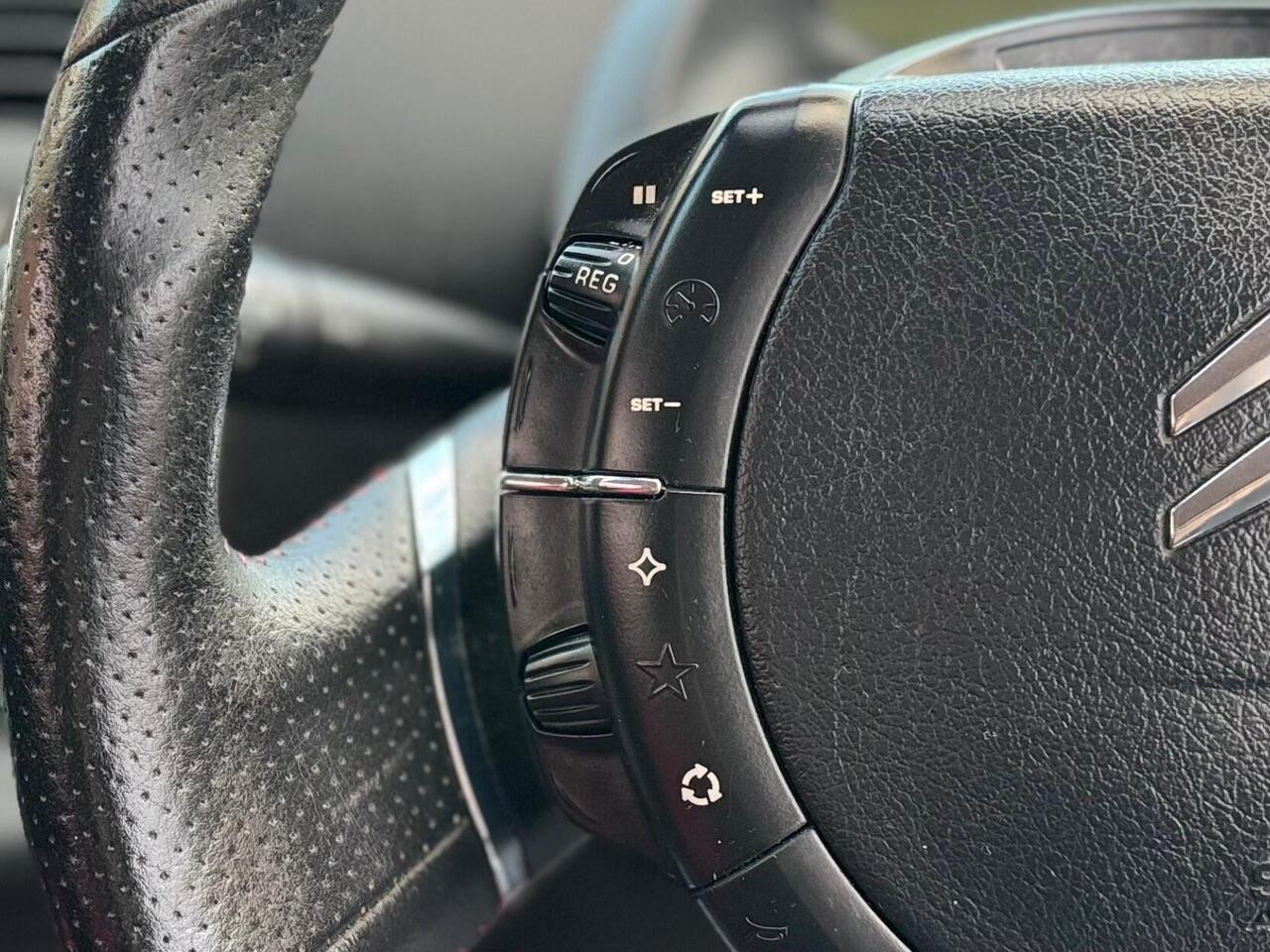 Citroen C4 — photo 18
