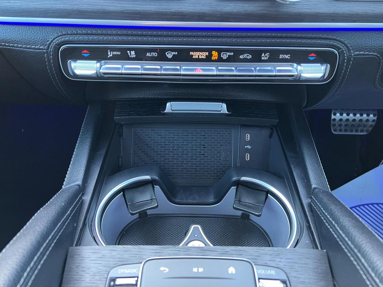 Mercedes-Benz GLS — photo 54