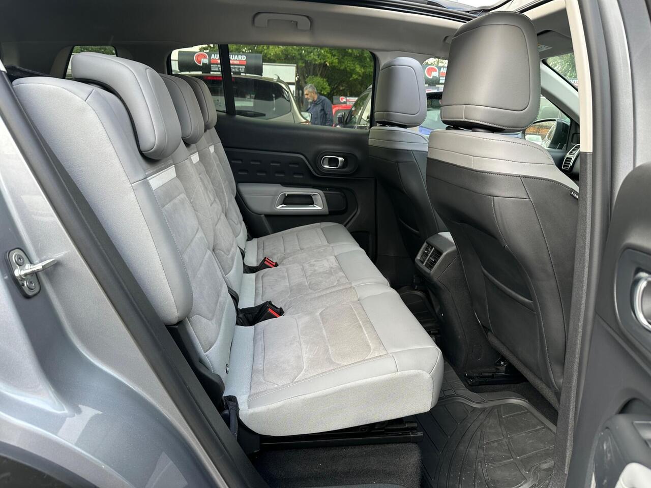 Citroen C5 Aircross — photo 10