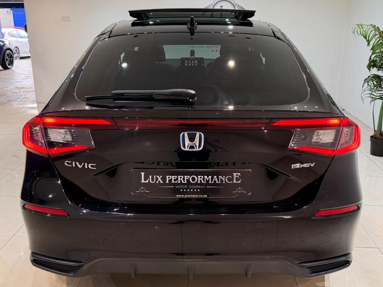 Honda Civic — photo 11