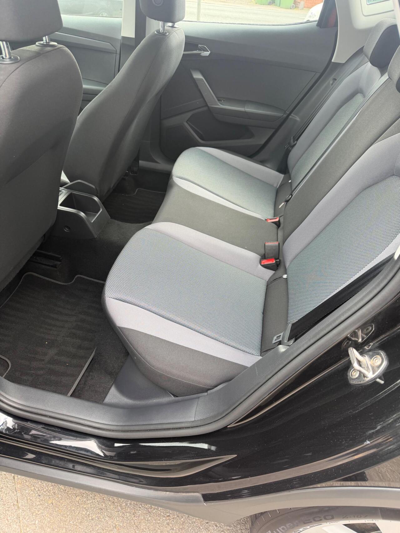 SEAT Arona — photo 11