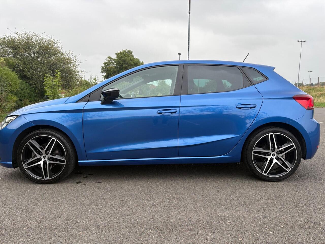 SEAT Ibiza — photo 4