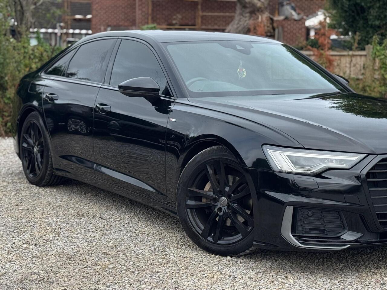 Audi A6 Saloon — photo 67