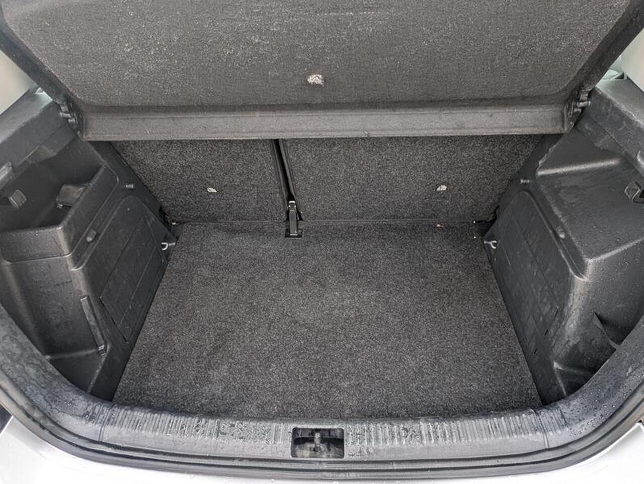 Skoda Fabia — photo 29