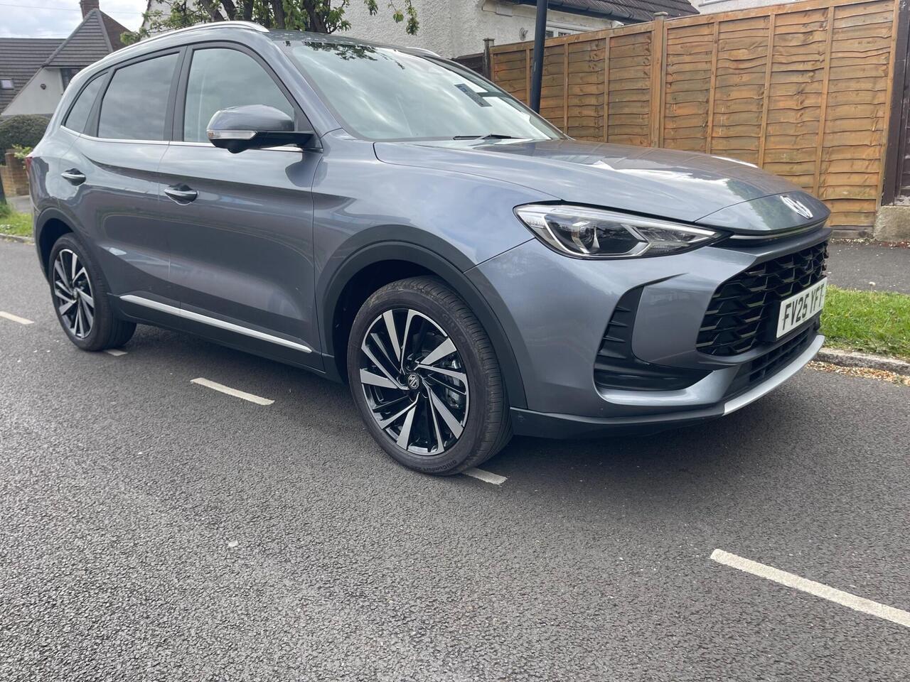 MG MG ZS — photo 1
