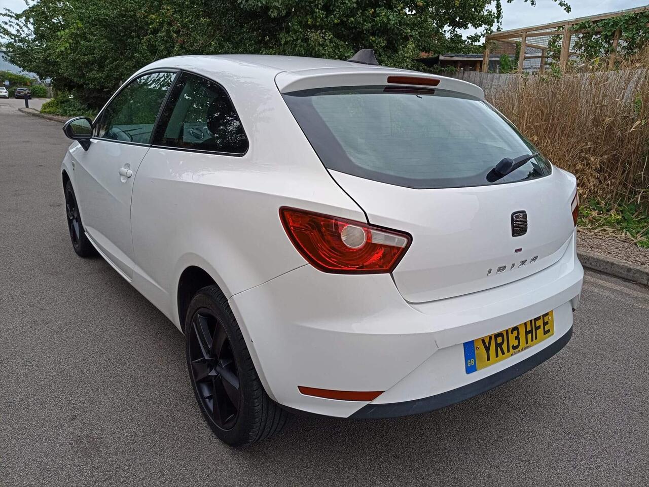 SEAT Ibiza — photo 6