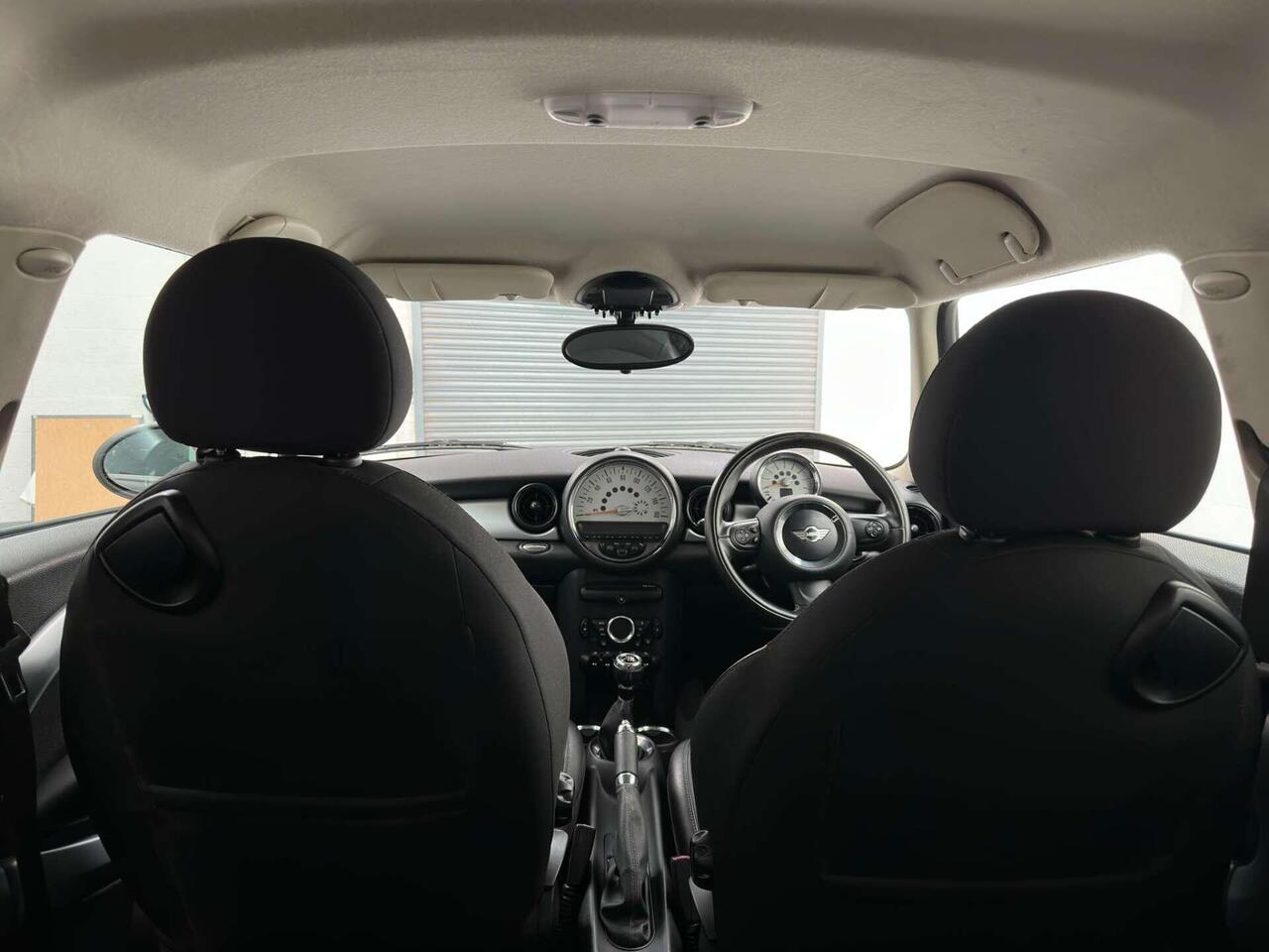 MINI Hatch — photo 19