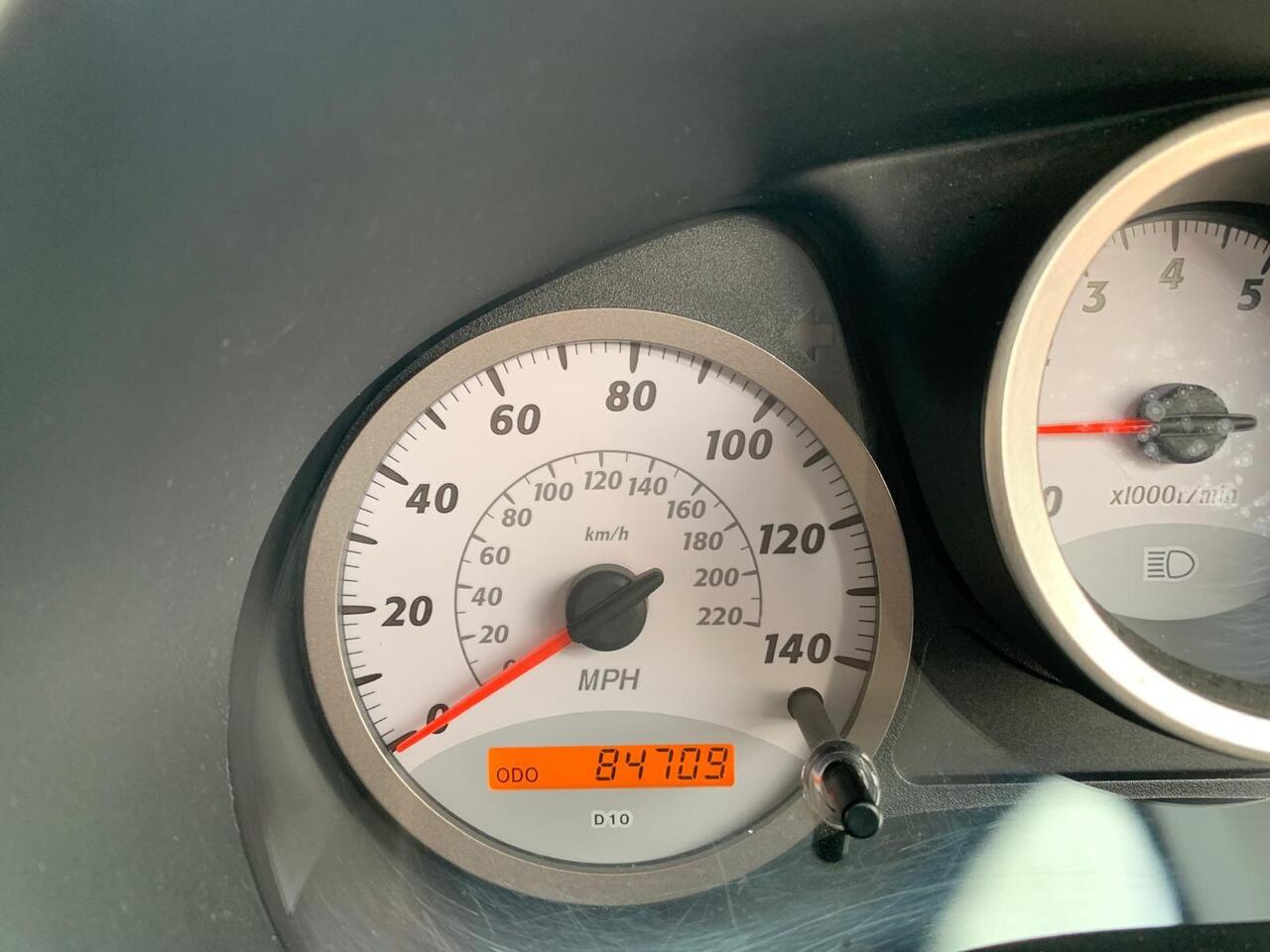 Toyota RAV4 — photo 18