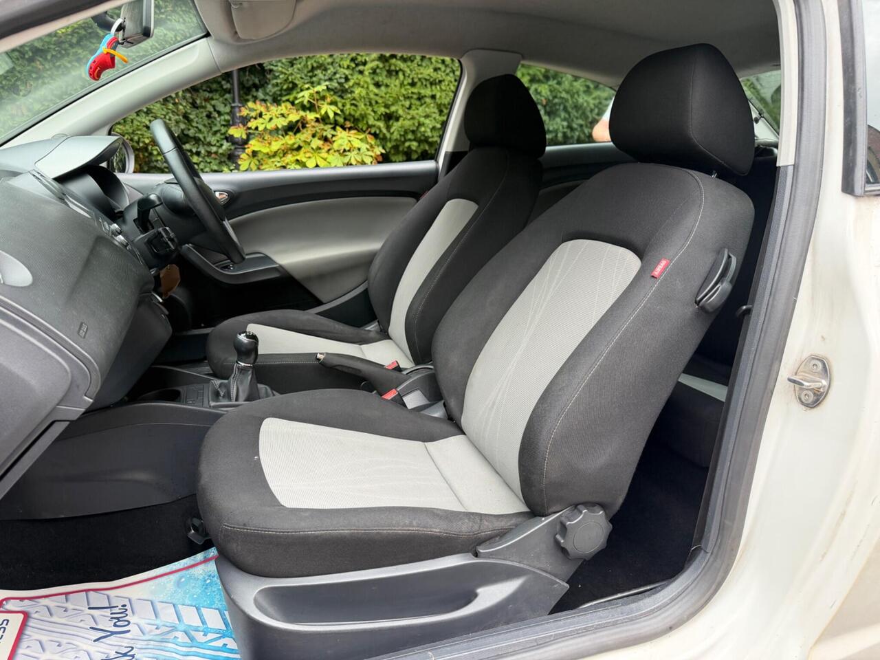 SEAT Ibiza — photo 17