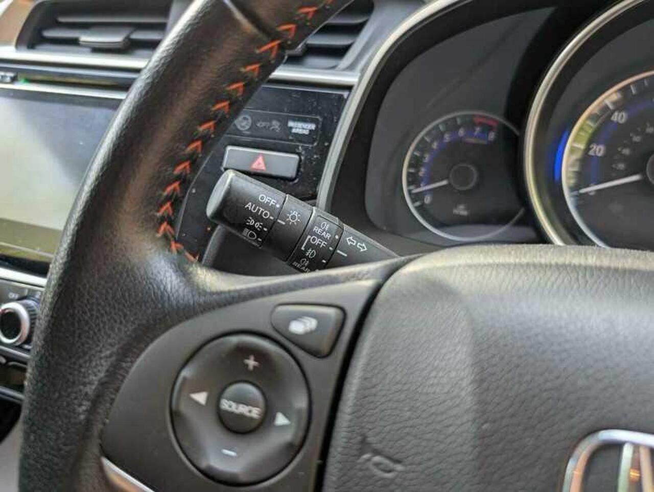Honda Jazz — photo 17