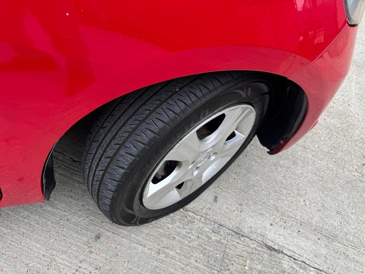 Honda Jazz — photo 32