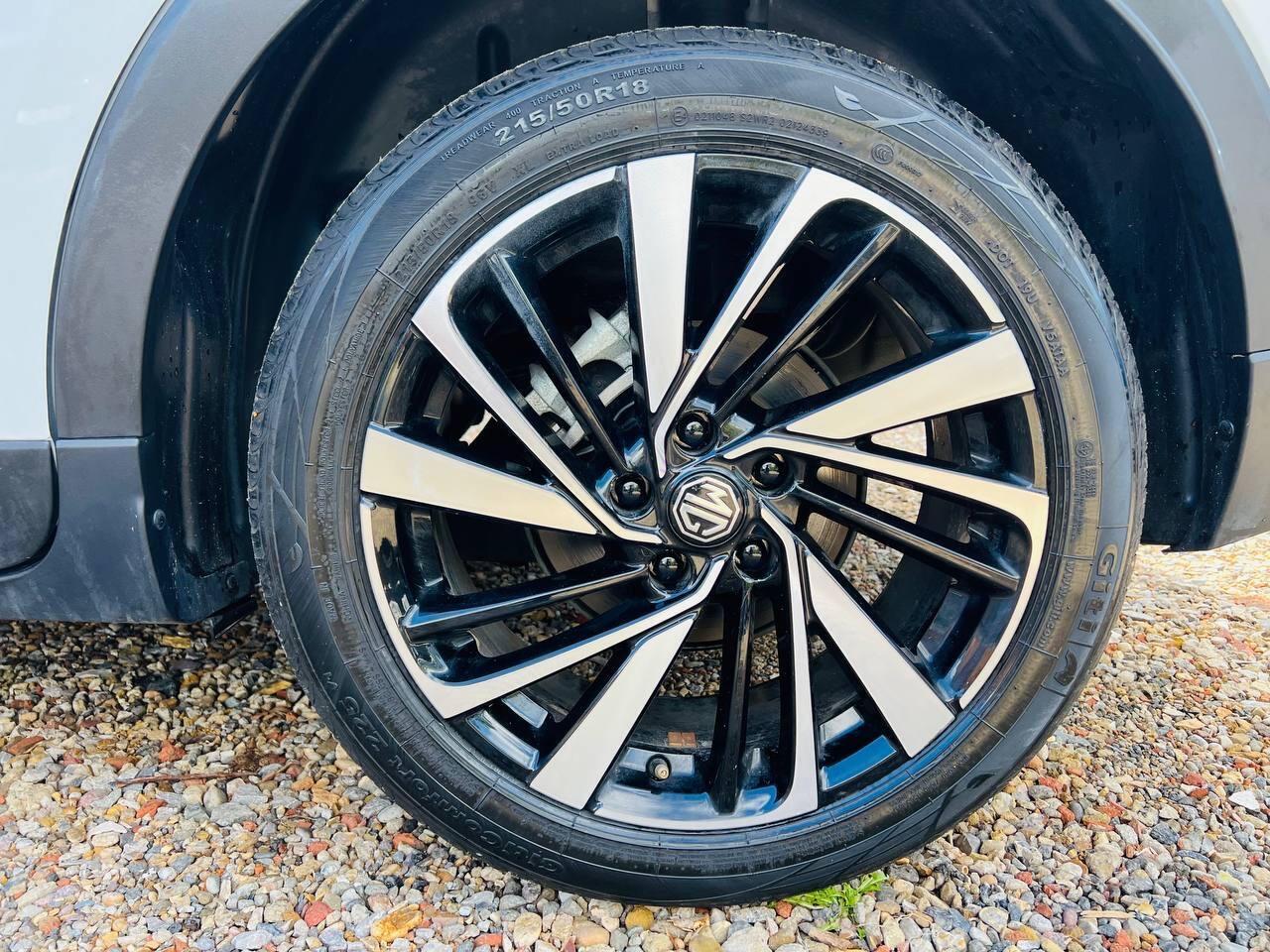 MG MG ZS — photo 22