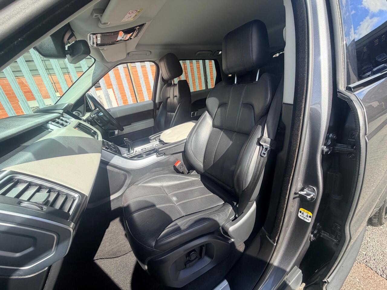 2015 Land Rover Range Rover Sport 3.0 SD V6 HSE Dynamic Auto 4WD Euro 6 (s/s) 5dr, photo 14