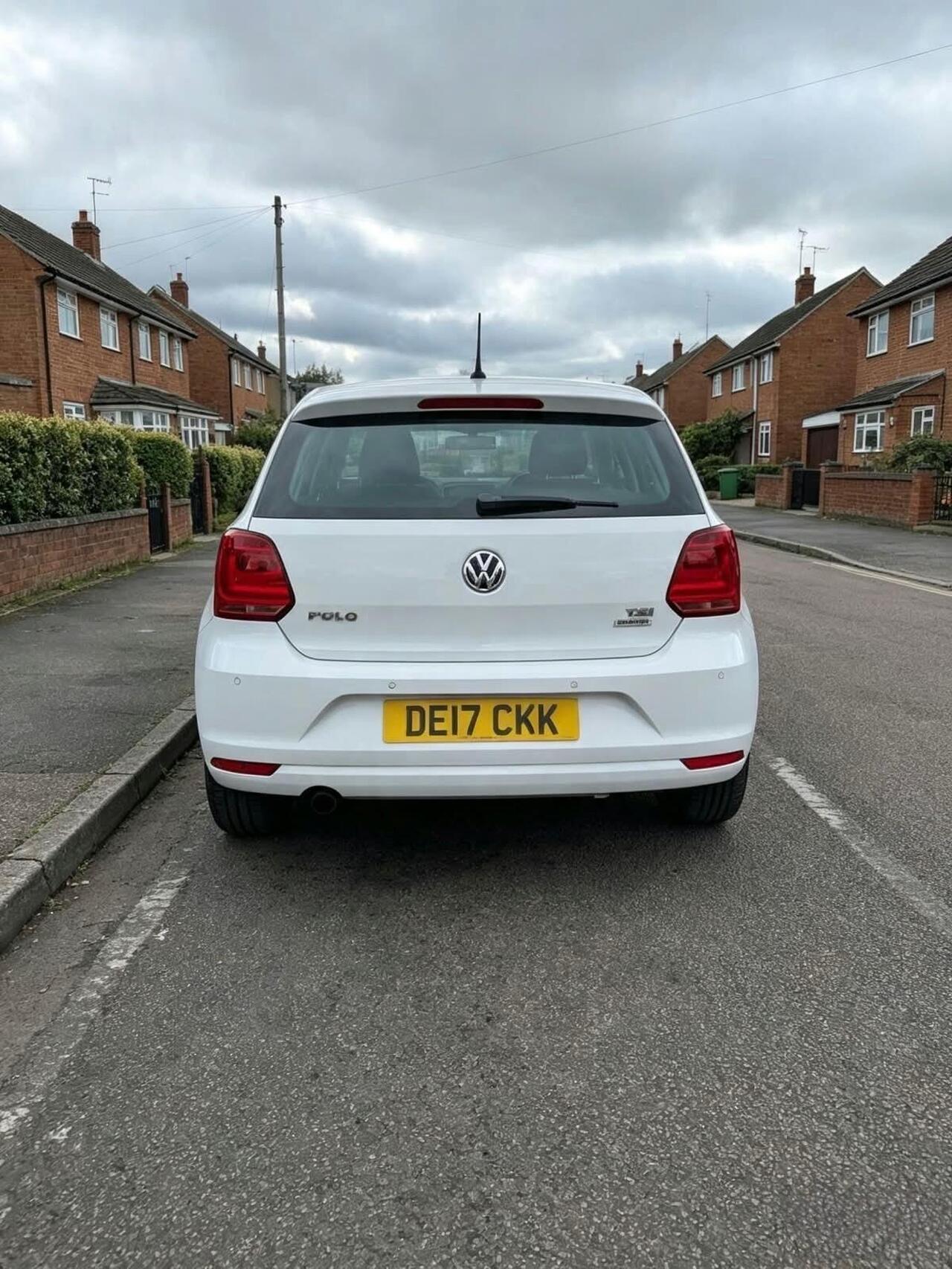 Volkswagen Polo — photo 2