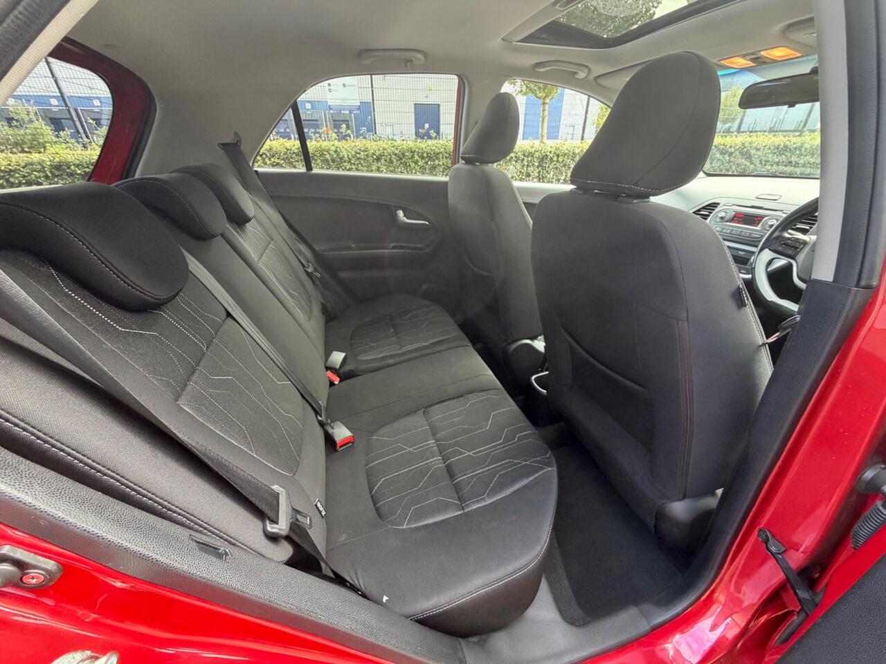 Kia Picanto — photo 24