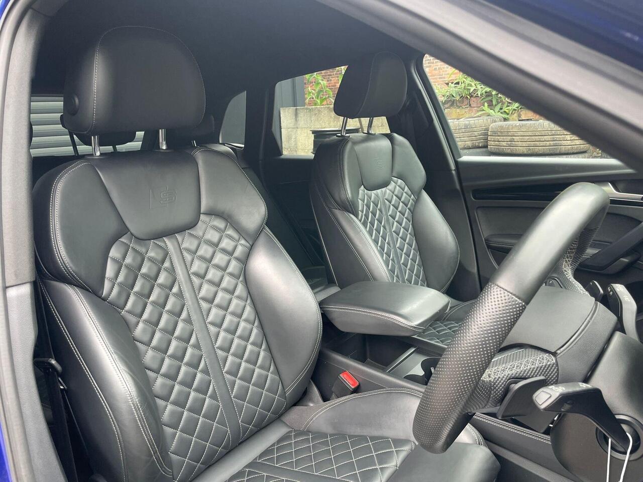 Audi Q5 — photo 13