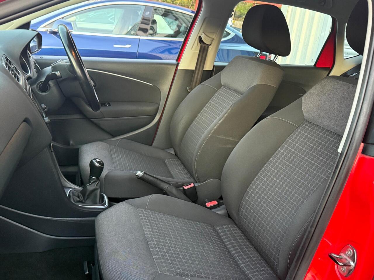 Volkswagen Polo — photo 43