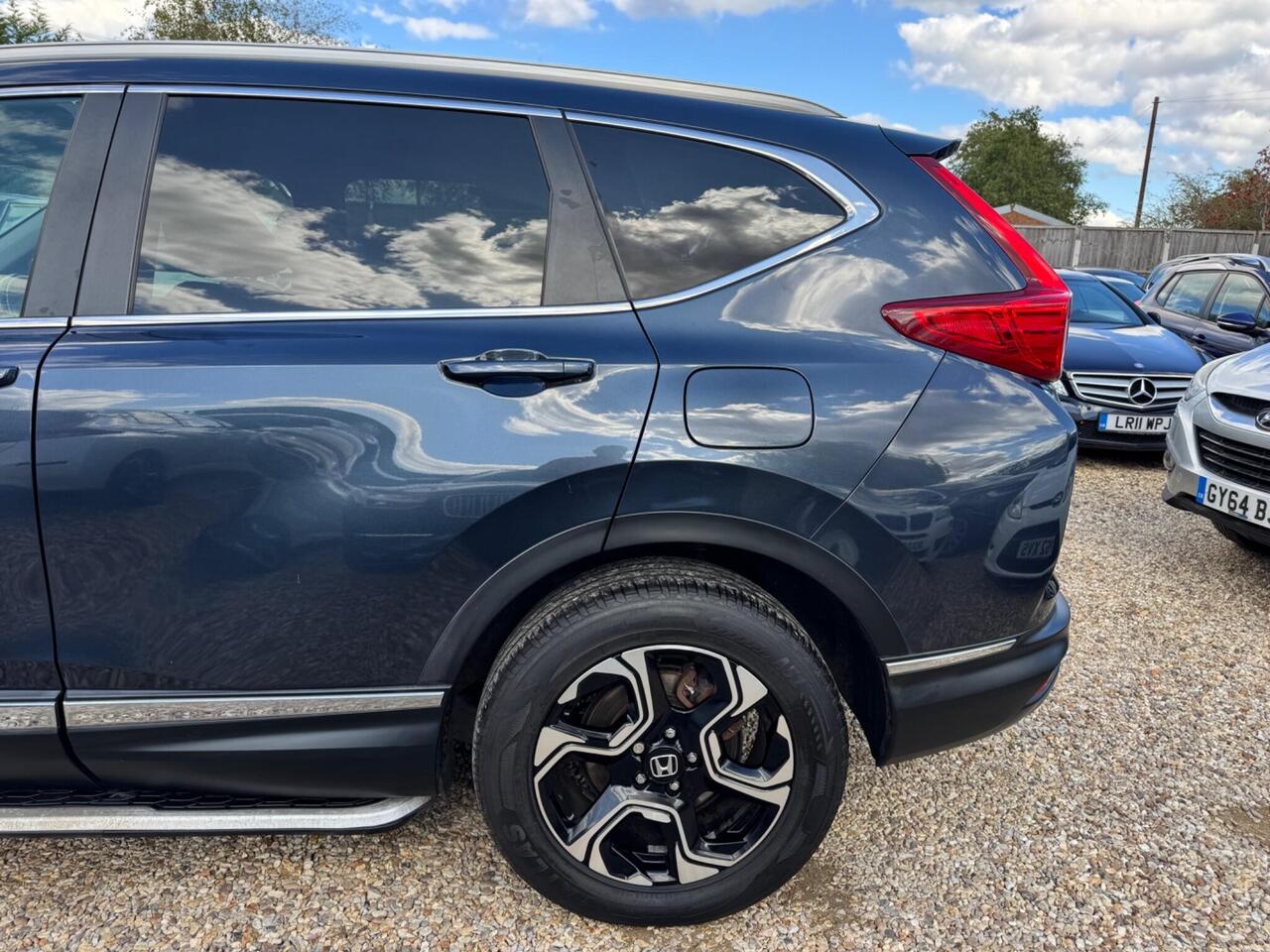 Honda CR-V — photo 25