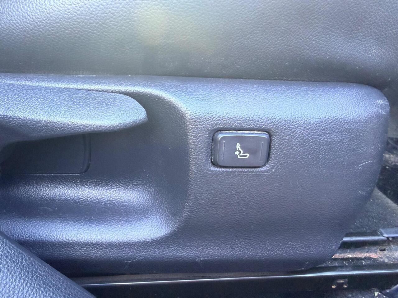 Toyota Corolla — photo 24