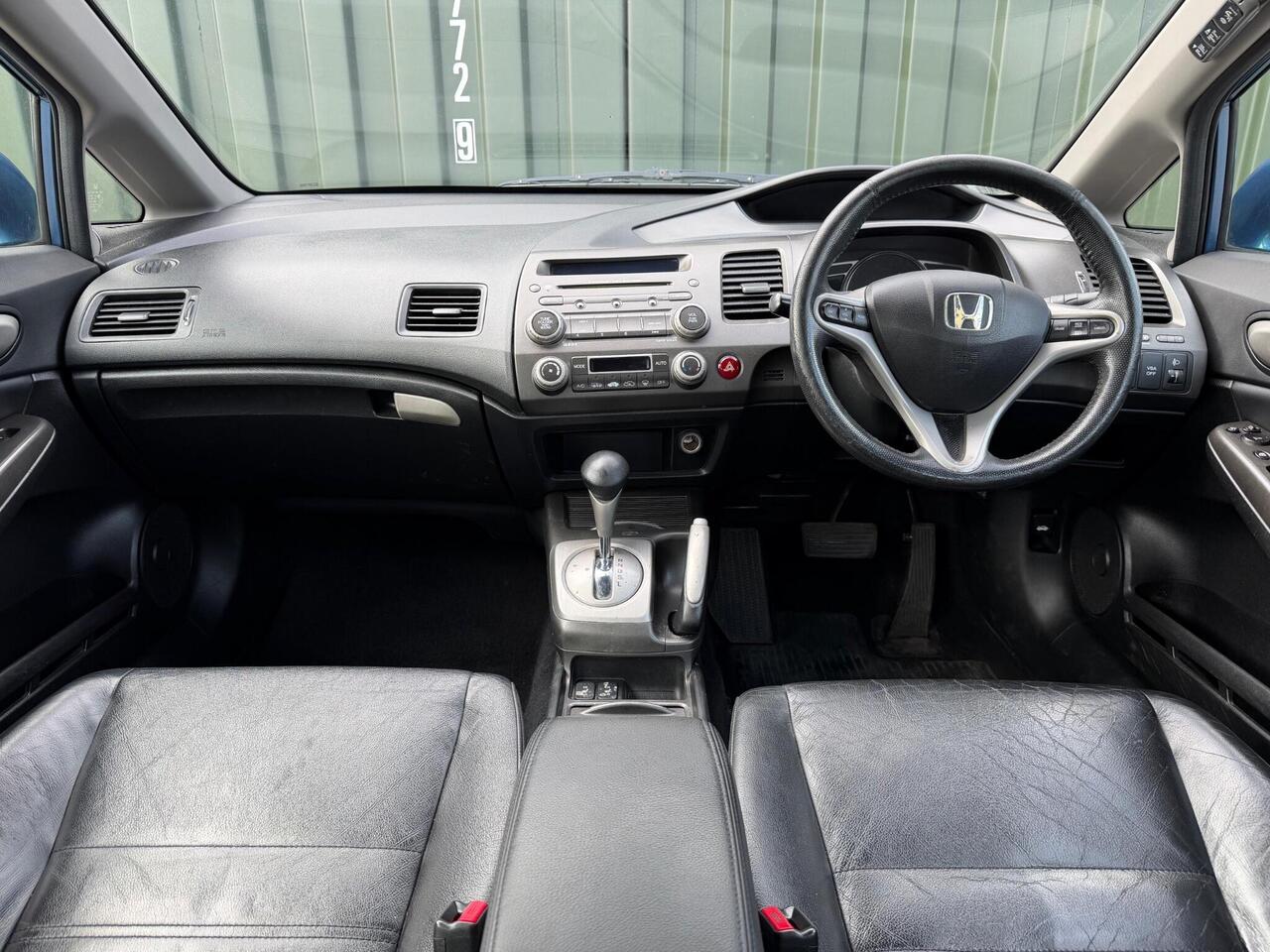 Honda Civic — photo 7