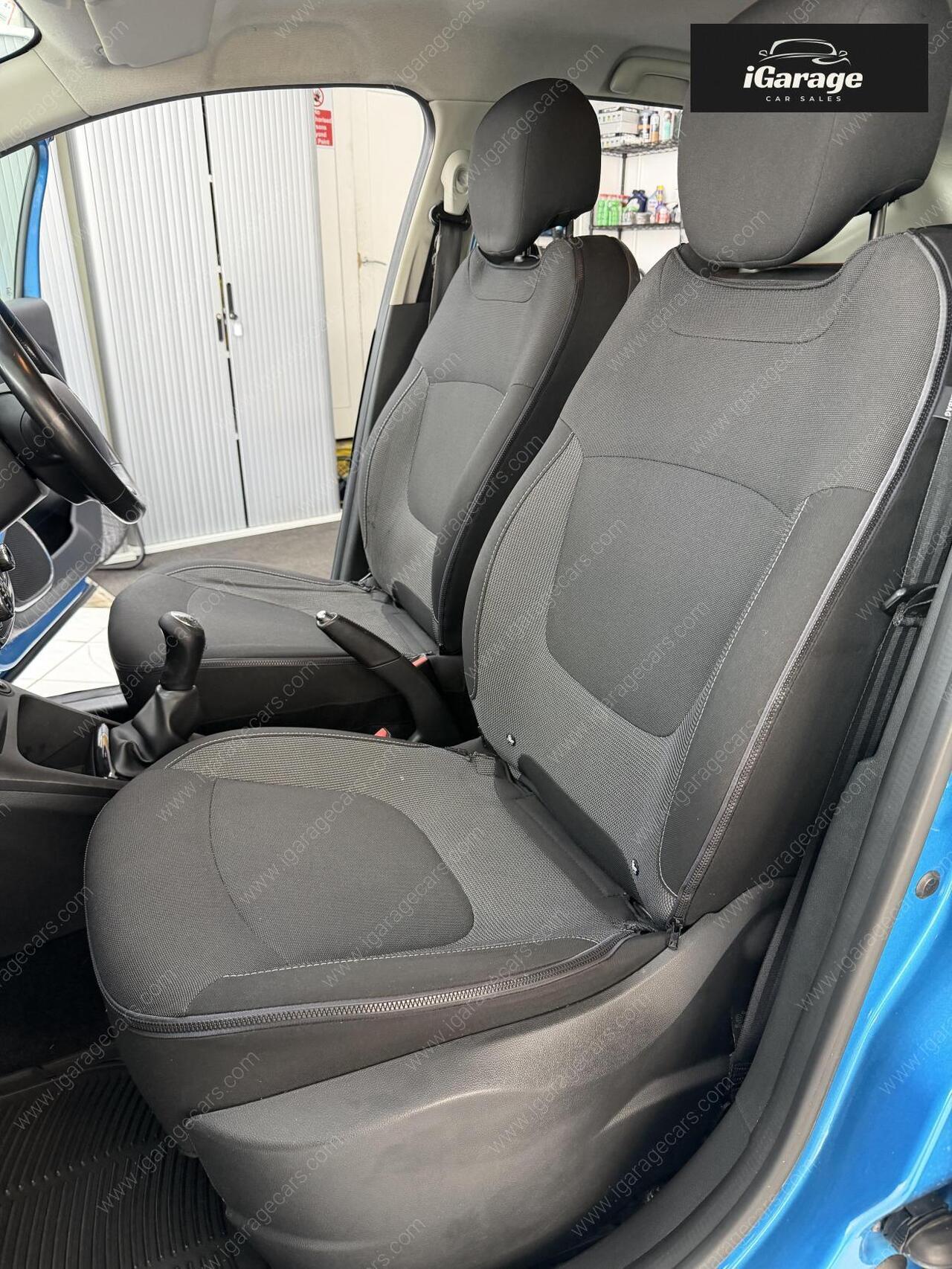 Renault Captur — photo 19