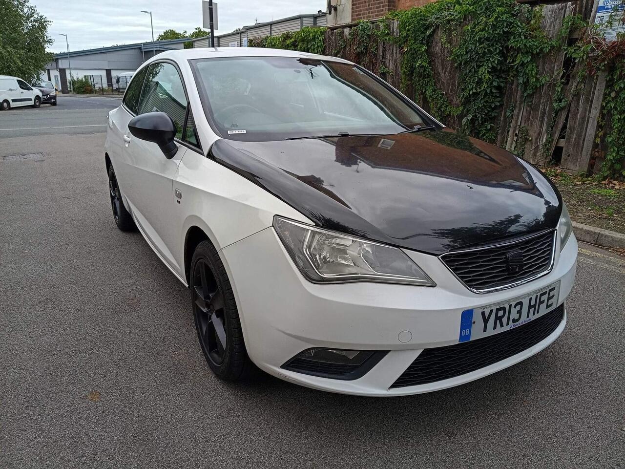 SEAT Ibiza — photo 10