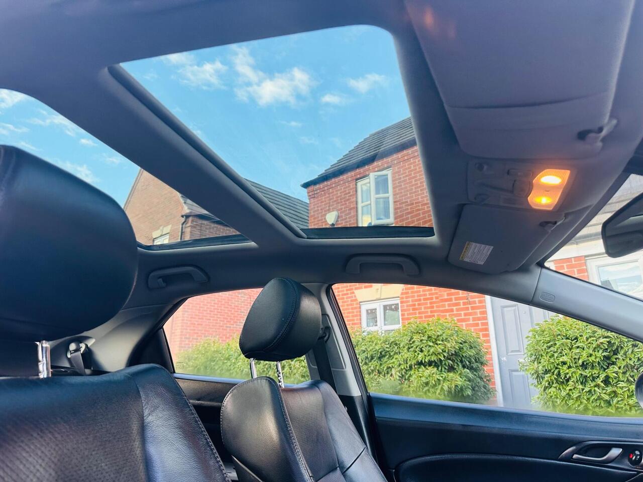 Honda Civic — photo 19