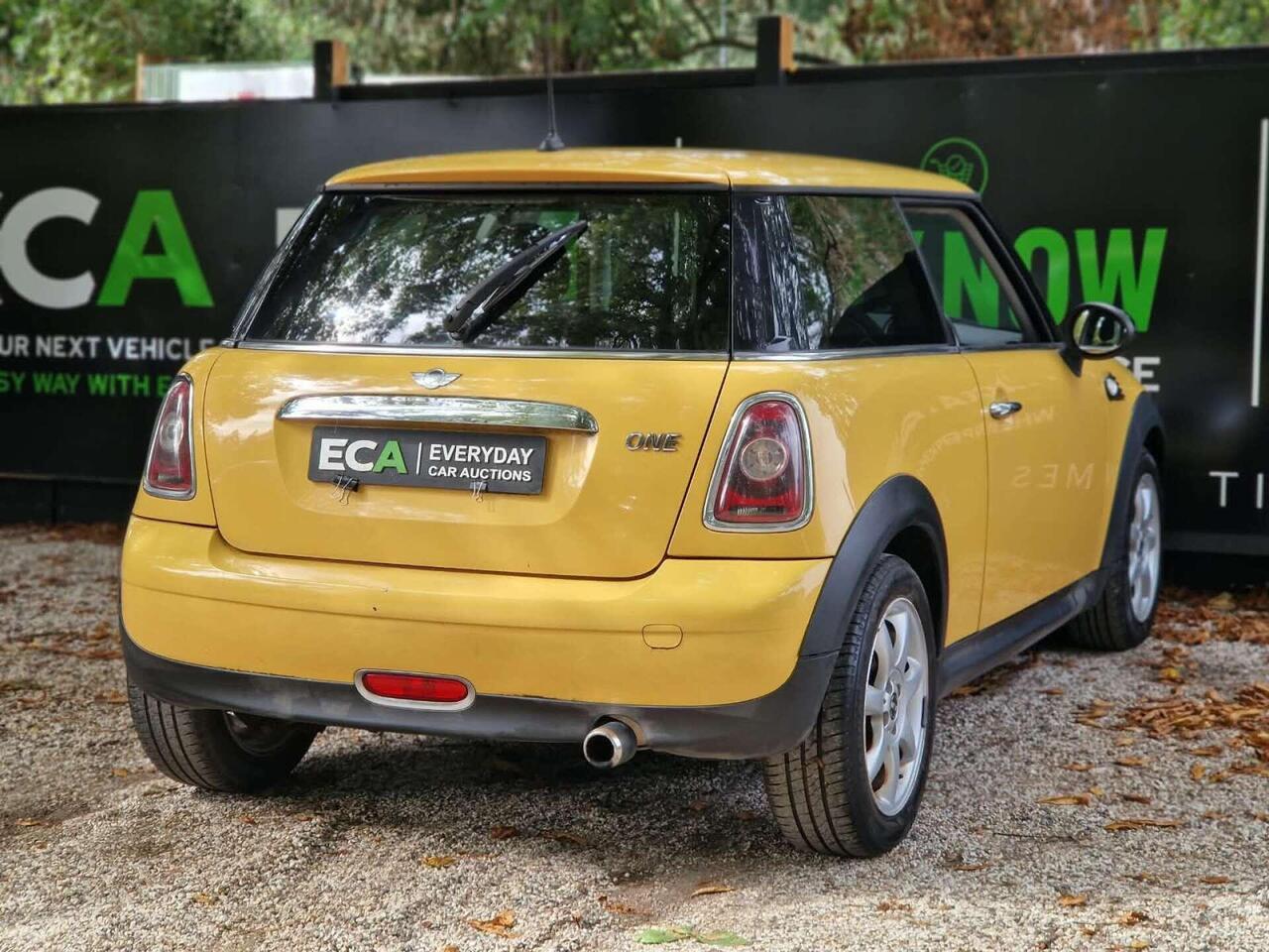 MINI Hatch — photo 5