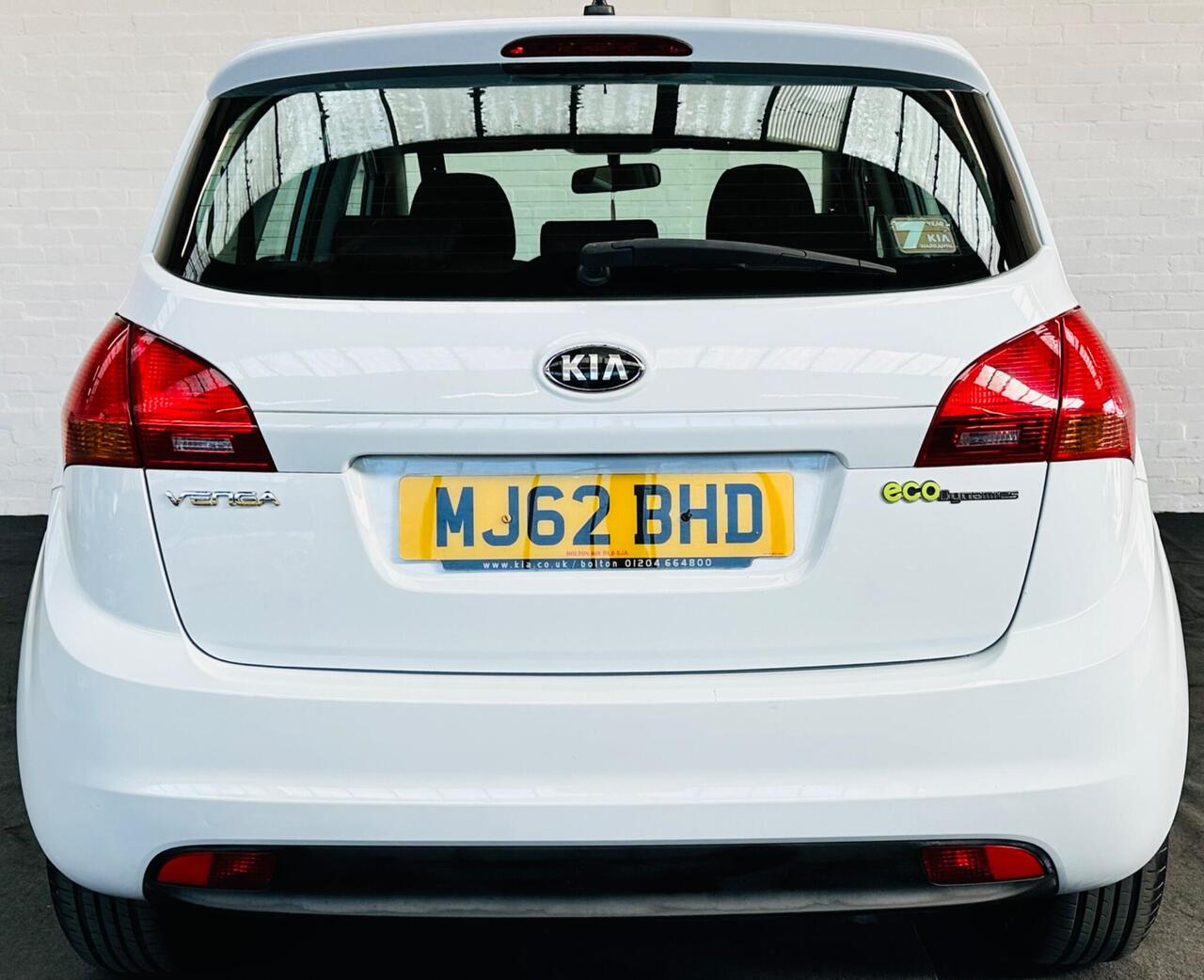 Kia Venga — photo 5