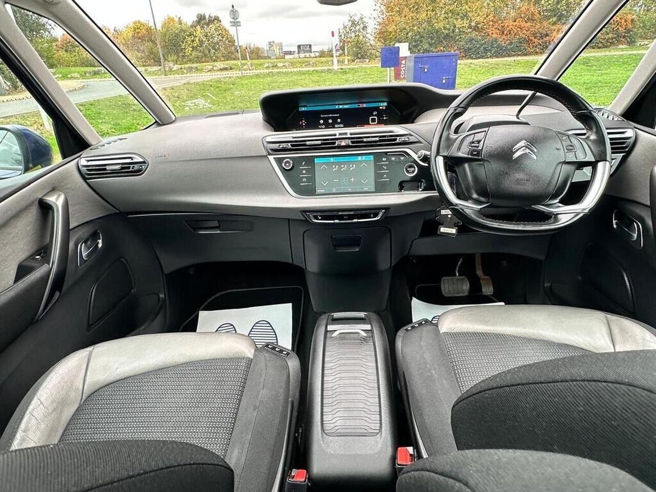 Citroen Grand C4 SpaceTourer — photo 19