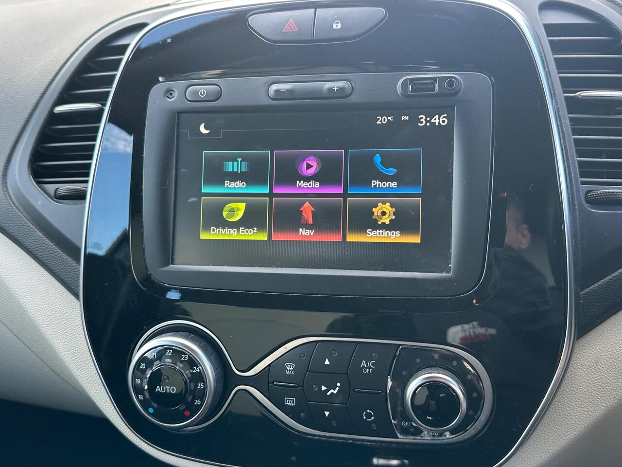 Renault Captur — photo 20