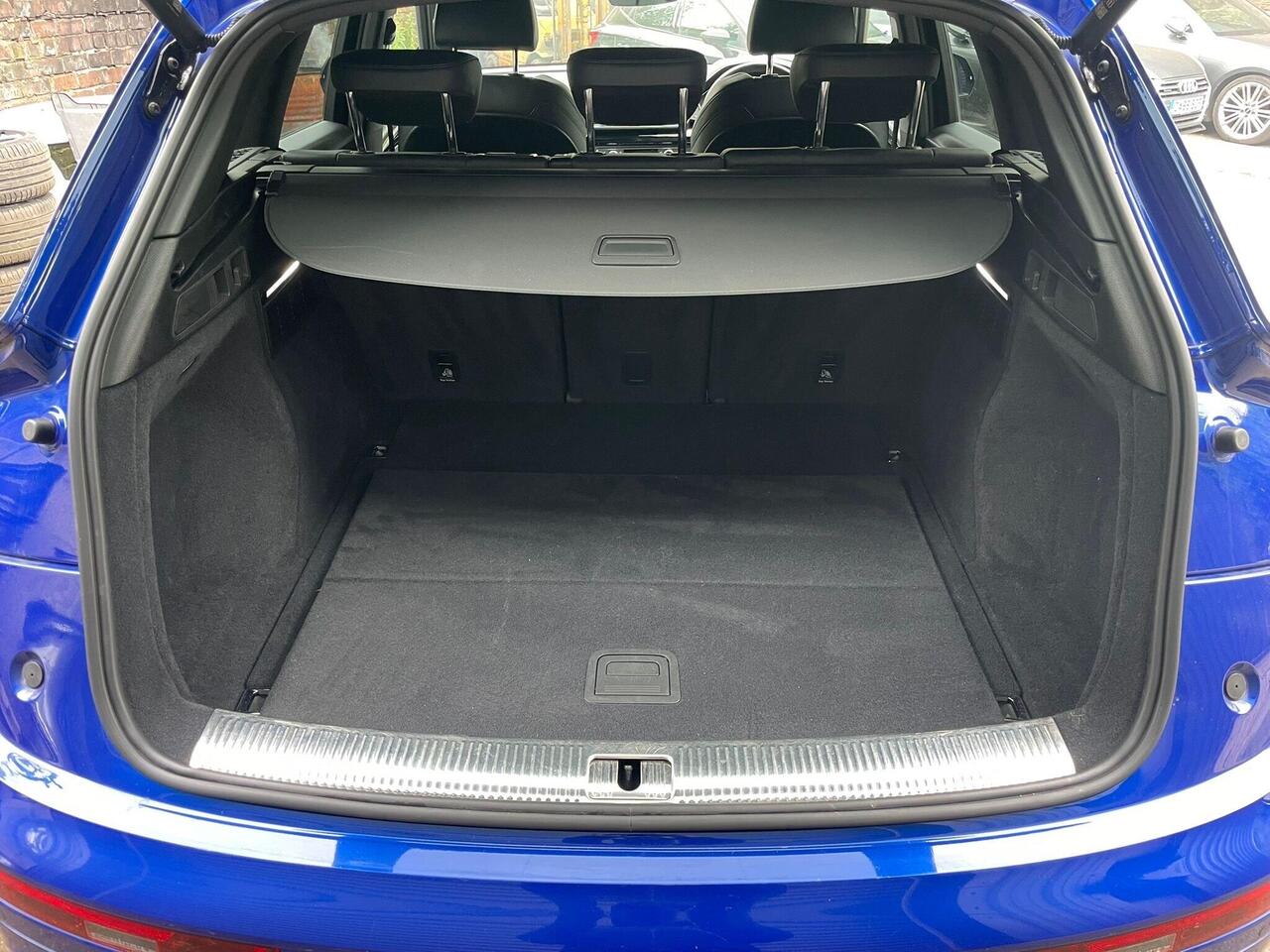 Audi Q5 — photo 9