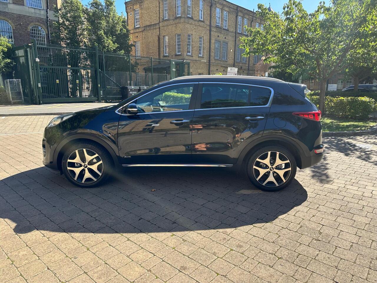 Kia Sportage — photo 27