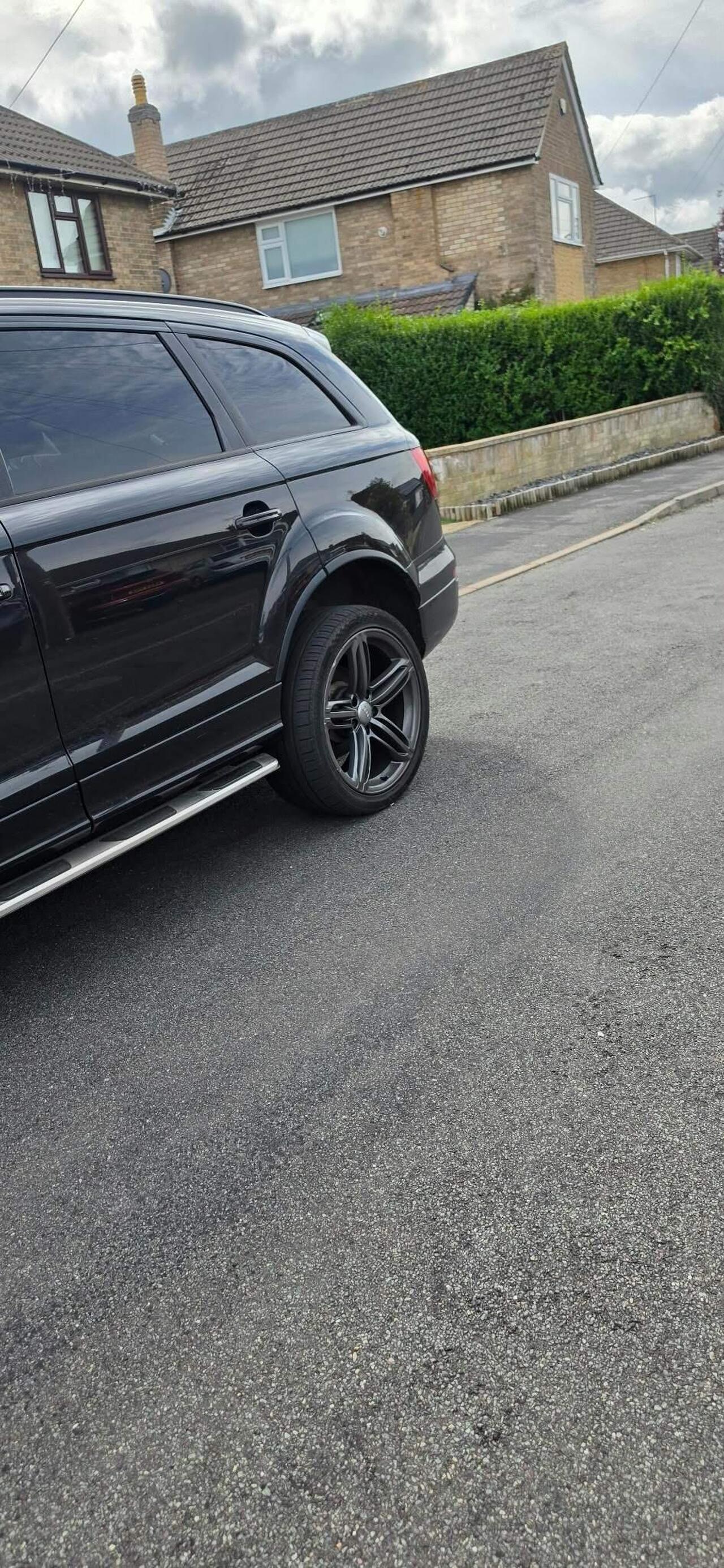 Audi Q7 — photo 5
