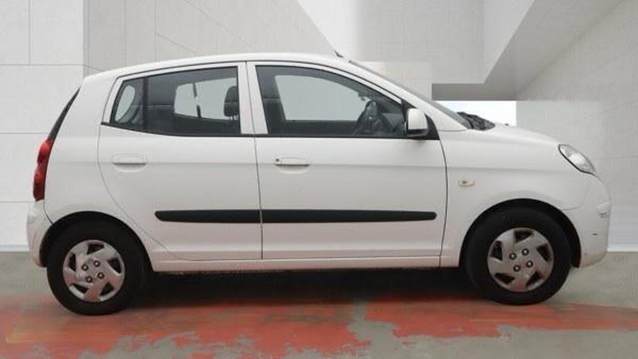 Kia Picanto — photo 3