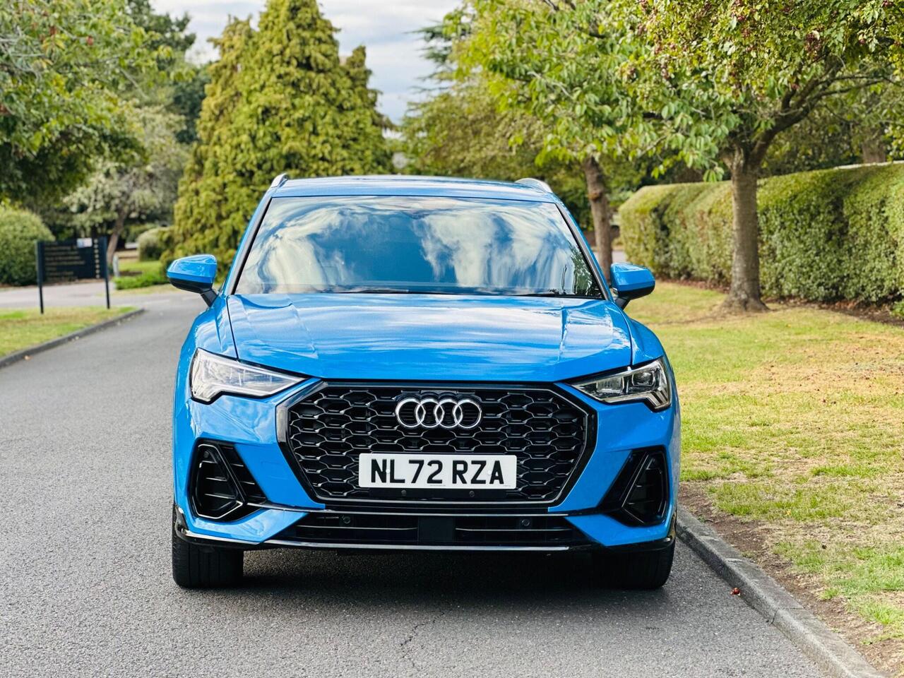 Audi Q3 — photo 28