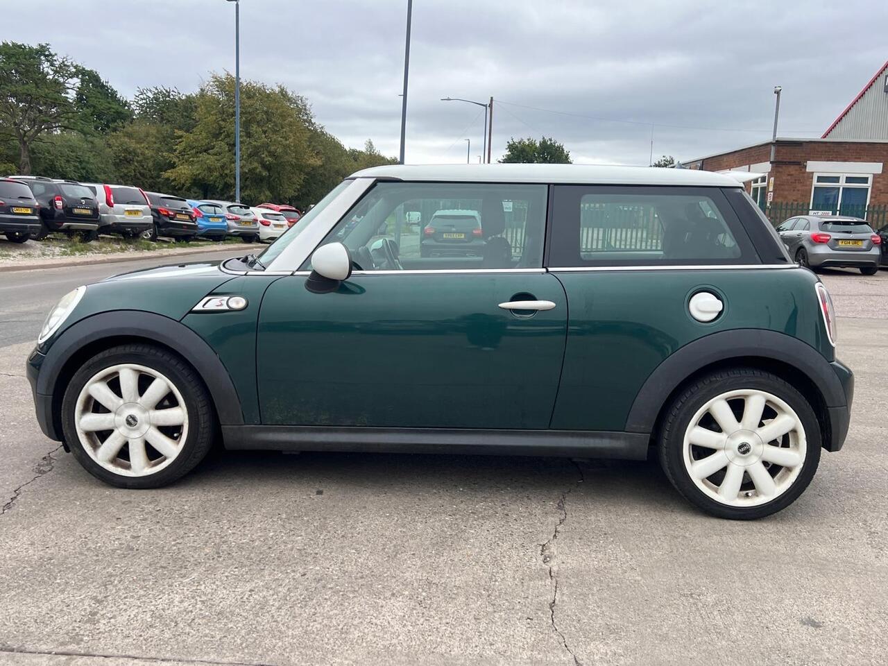 MINI Hatch — photo 6