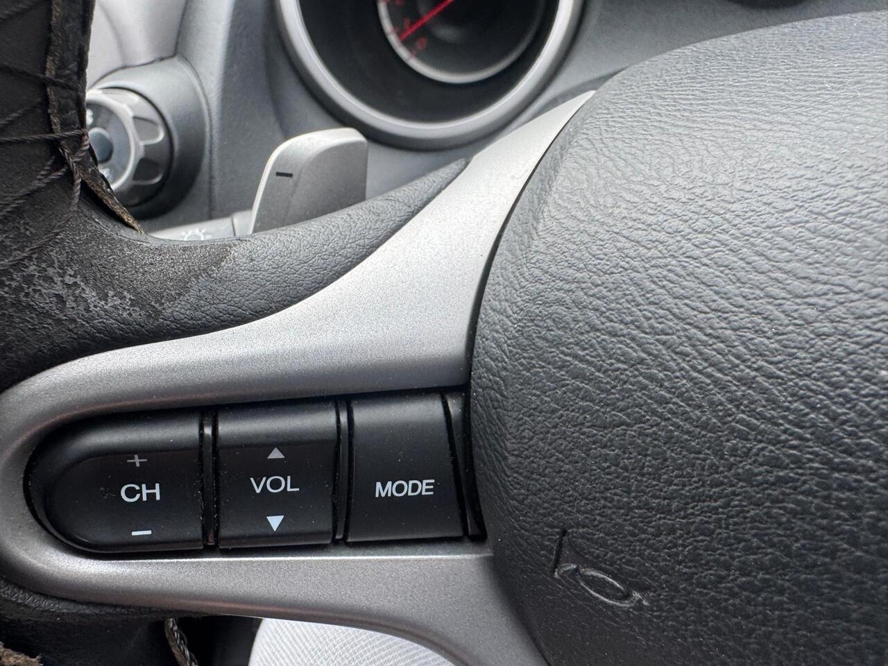 Honda Jazz — photo 11