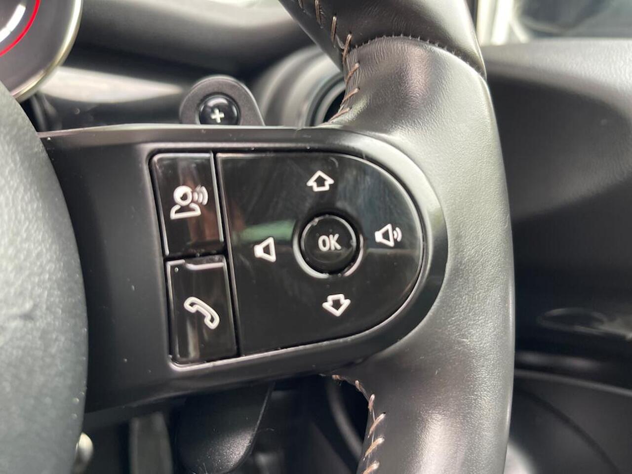 MINI Hatch — photo 22