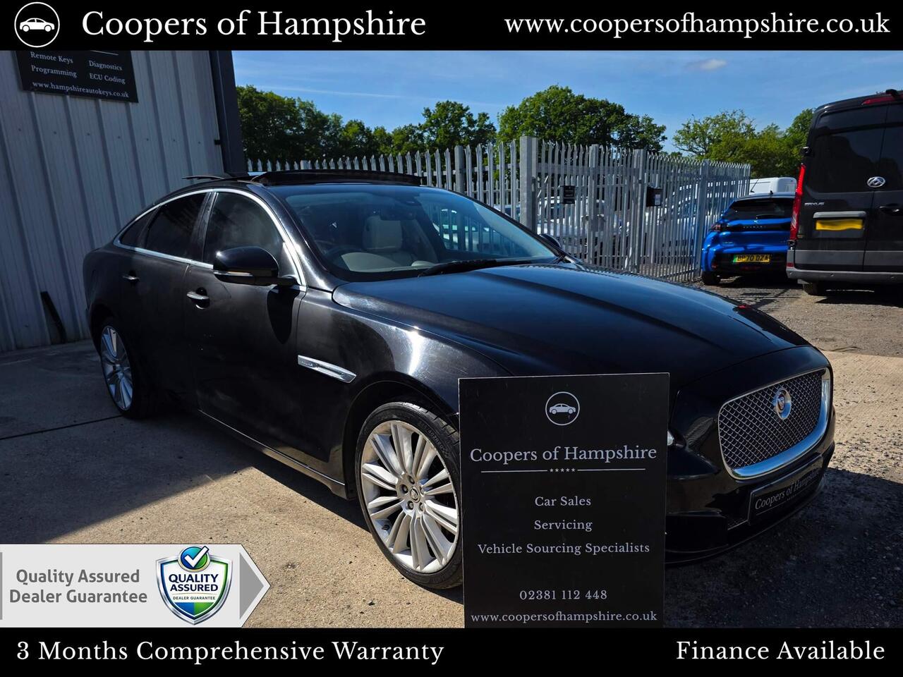 Jaguar XJ — photo 30