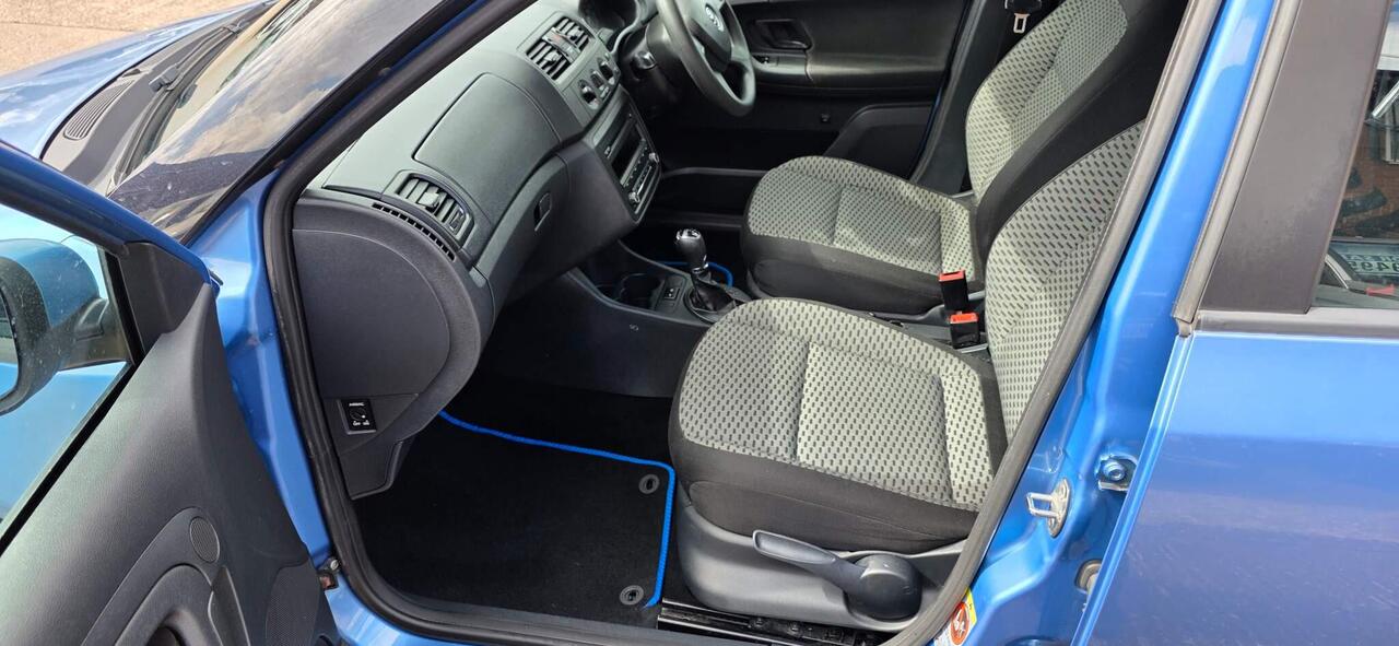 Skoda Fabia — photo 13