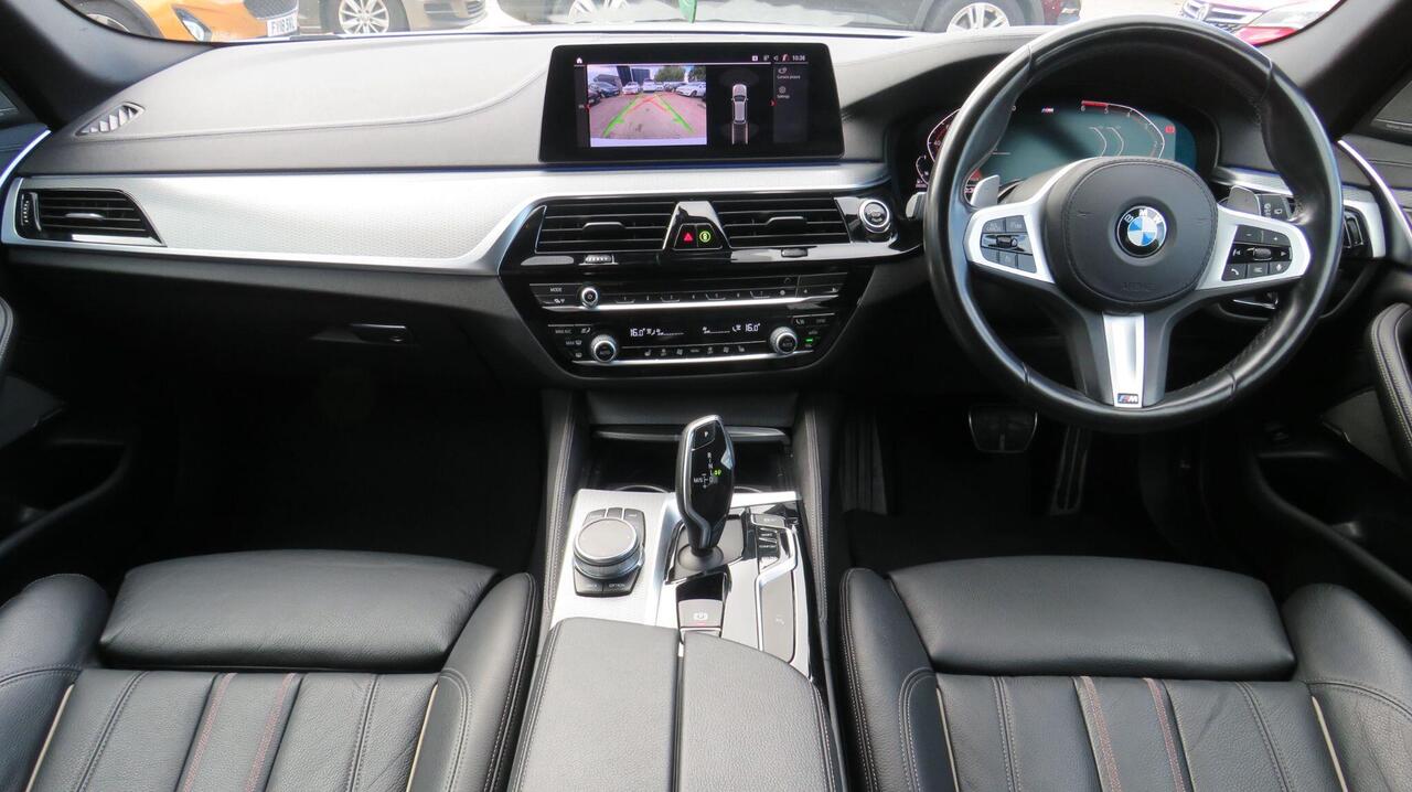 BMW 5 Series — photo 25